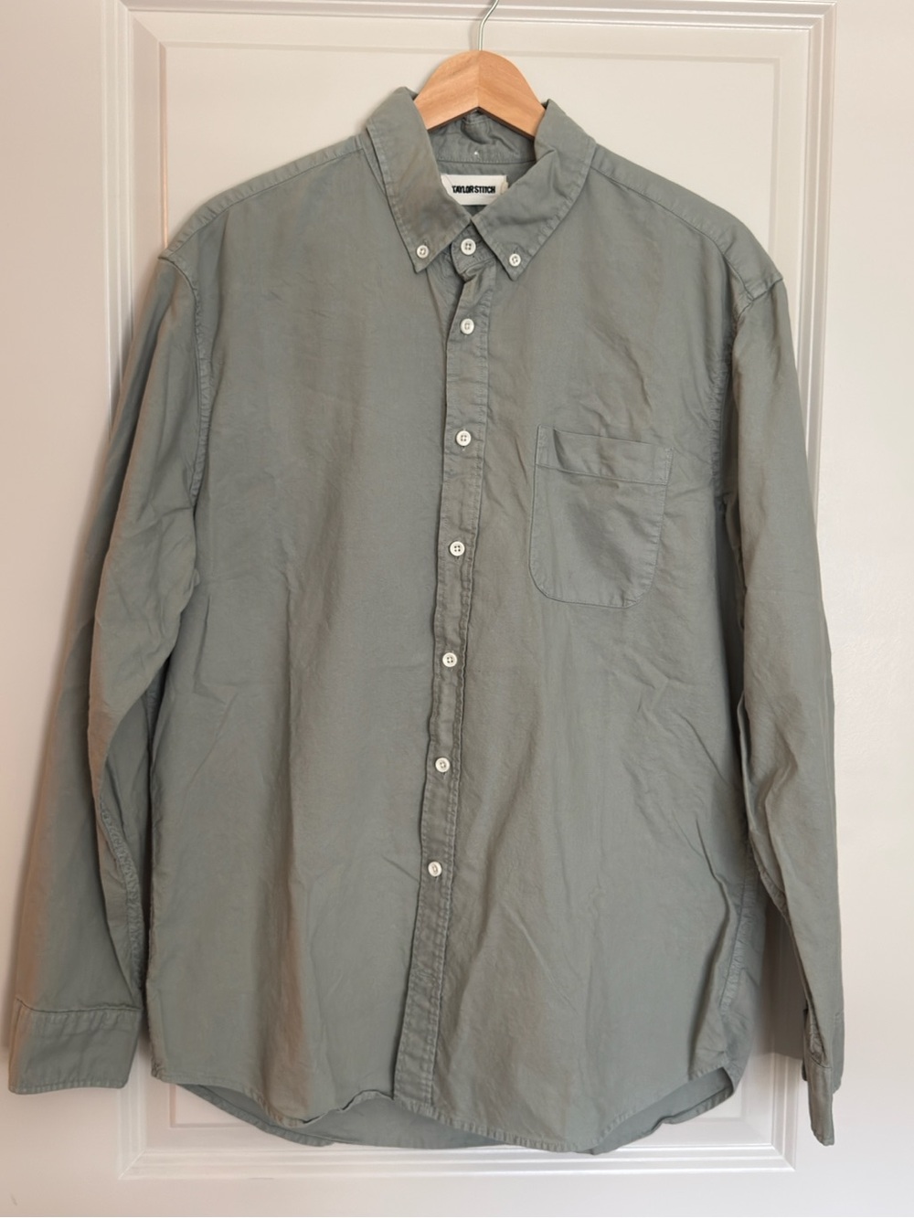 Taylor Stitch Jack Everyday Oxford in Slate